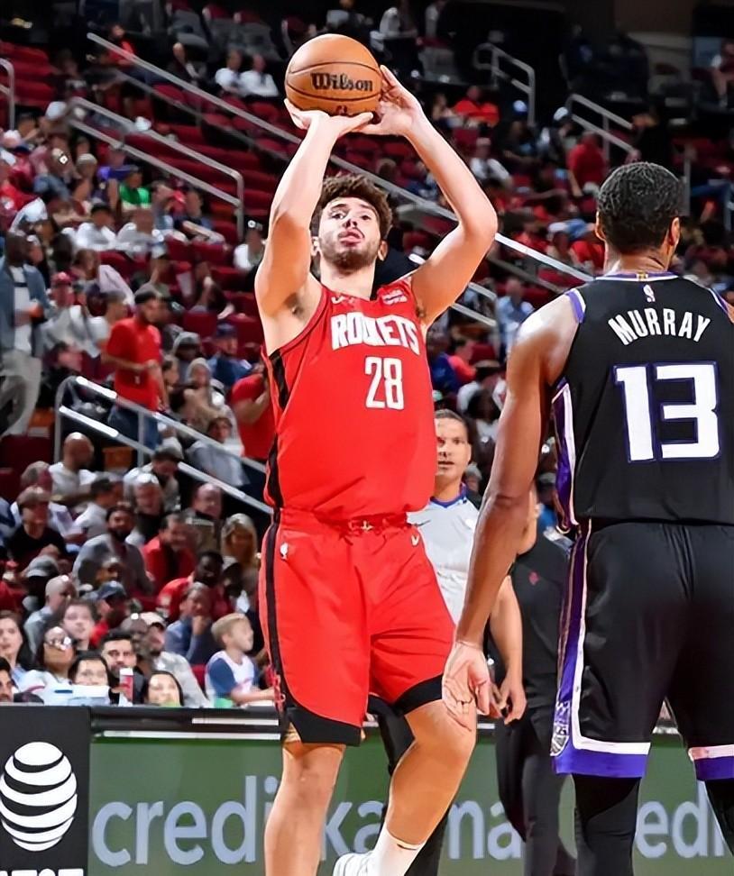 阵中新星表现抢眼,助球队连胜赛季开门红的简单介绍 阵中新星表现抢眼,助球队连胜赛季开门红的简单介绍