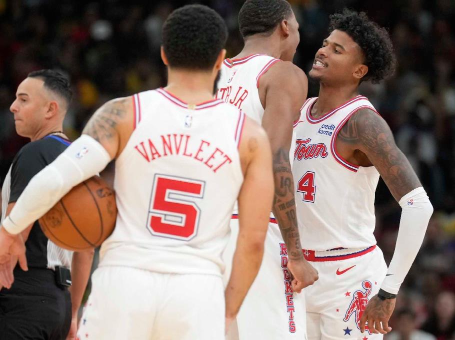 马兰主场战胜对手,取得两连胜 马兰主场战胜对手,取得两连胜